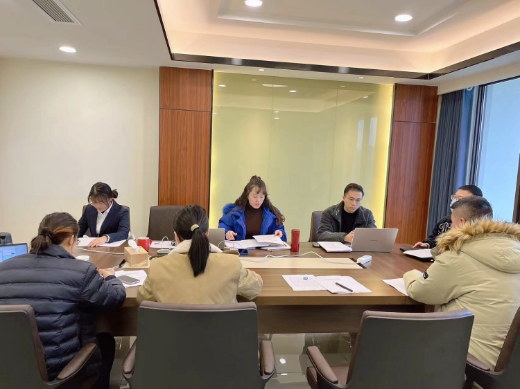 廣南公司團(tuán)委召開學(xué)習(xí)宣傳貫徹黨的二十大精神專題會(huì)議.JPG