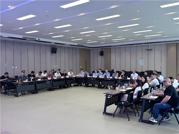 成南公司組織召開(kāi)改擴(kuò)容涉路施工“一路三方”聯(lián)勤會(huì).png